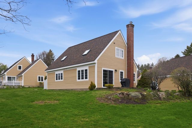 55 Garden Circle, Laconia, NH 03246