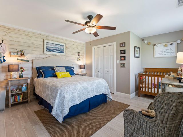 890 Exotic Isle Drive, Matagorda, TX 77457