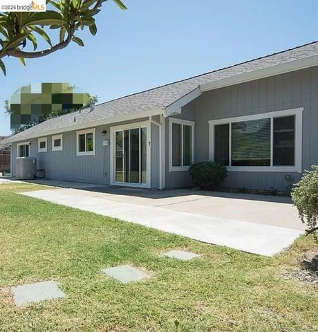 39 Stanislaus CIR, Sacramento, CA 95831
