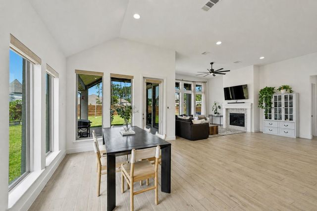 17801 Parnassum Path, Conroe, TX 77302