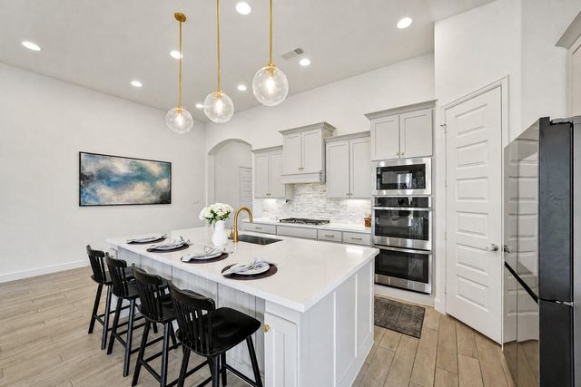 17801 Parnassum Path, Conroe, TX 77302