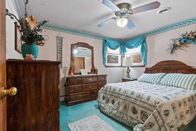 2025 ORRIE LANE, Green Bay, WI 54304