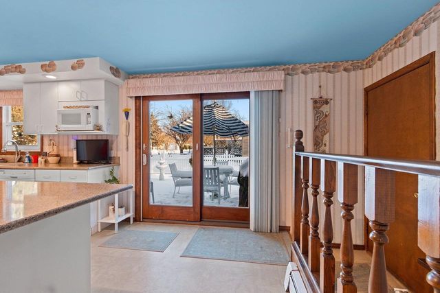 2025 ORRIE LANE, Green Bay, WI 54304