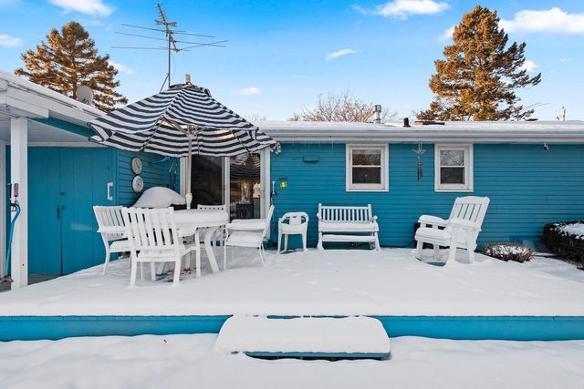 2025 ORRIE LANE, Green Bay, WI 54304