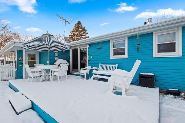 2025 ORRIE LANE, Green Bay, WI 54304