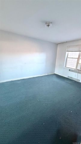 67-66 108th street C61, Forest Hills, NY 11375