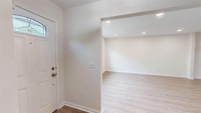 276 Temple Hill Road 2001, New Windsor, NY 12553
