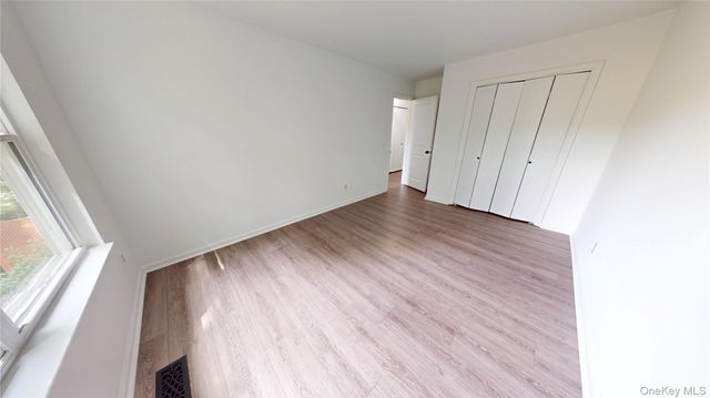 276 Temple Hill Road 2001, New Windsor, NY 12553