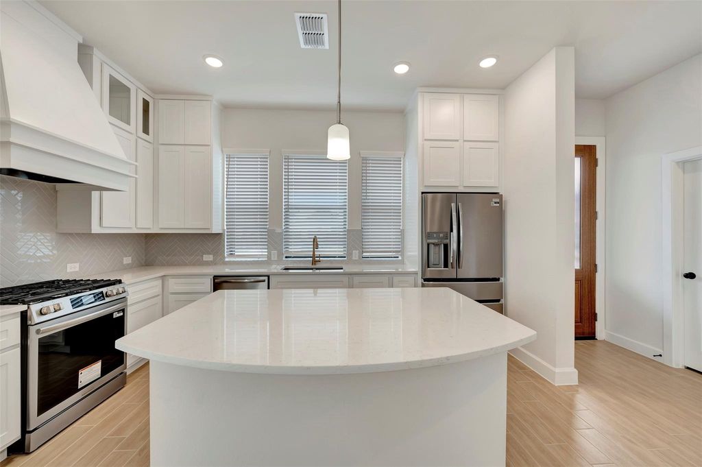 Image 17 of property listing at 3342 City Heart Avenue, Richmond, TX 77406