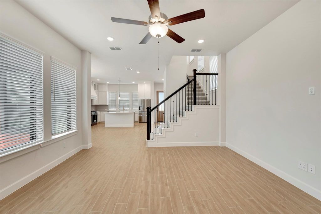 Image 26 of property listing at 3342 City Heart Avenue, Richmond, TX 77406