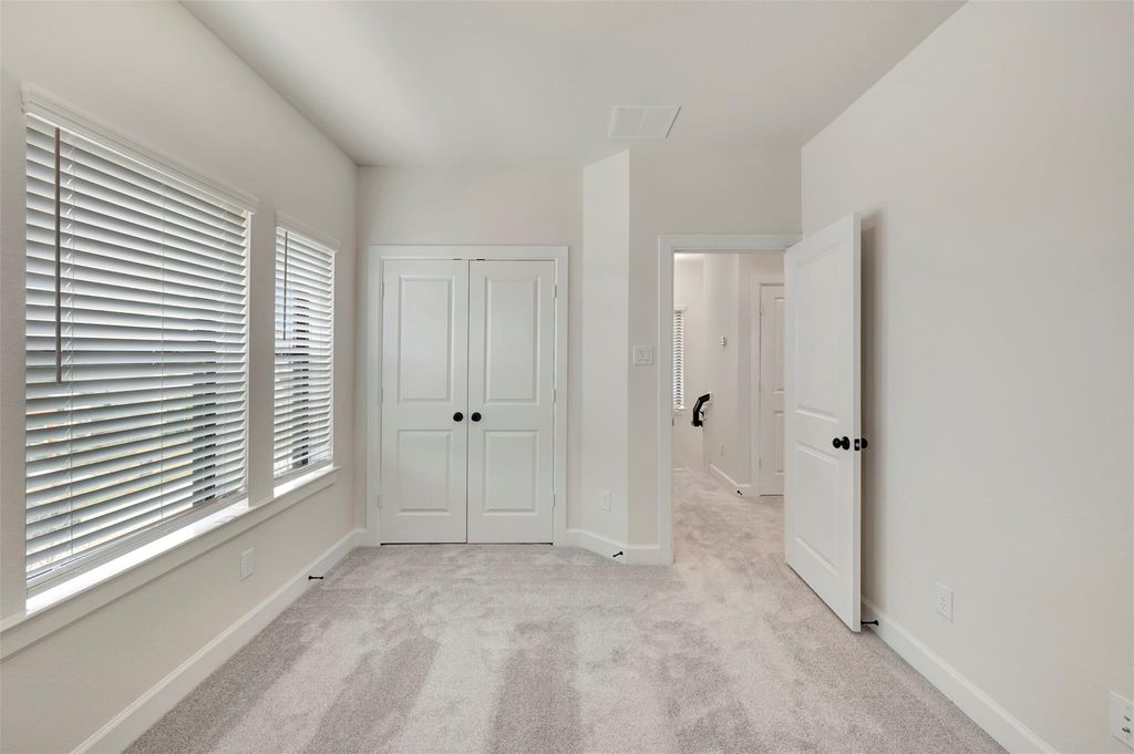 Image 28 of property listing at 3342 City Heart Avenue, Richmond, TX 77406