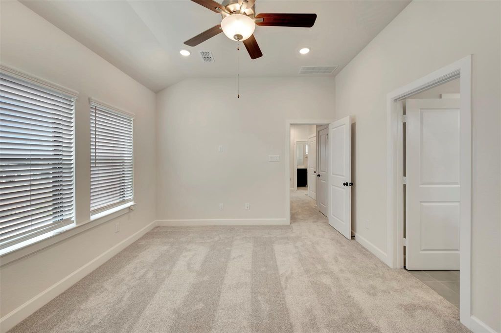 Image 35 of property listing at 3342 City Heart Avenue, Richmond, TX 77406