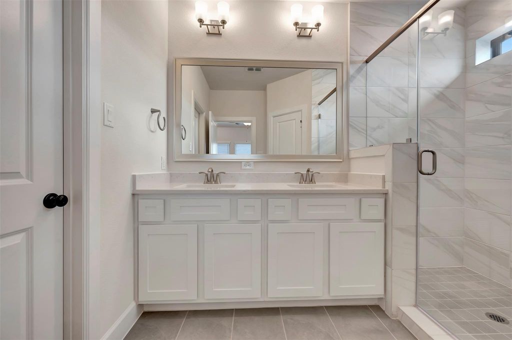 Image 38 of property listing at 3342 City Heart Avenue, Richmond, TX 77406