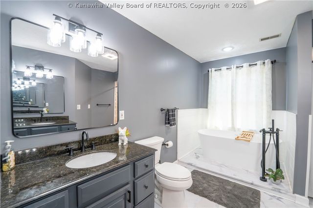 5028 Bennington Drive, Cross Lanes, WV 25313