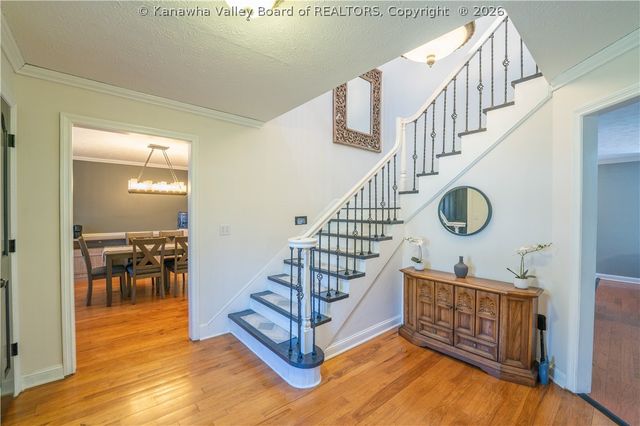 5028 Bennington Drive, Cross Lanes, WV 25313