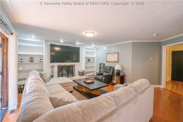 5028 Bennington Drive, Cross Lanes, WV 25313