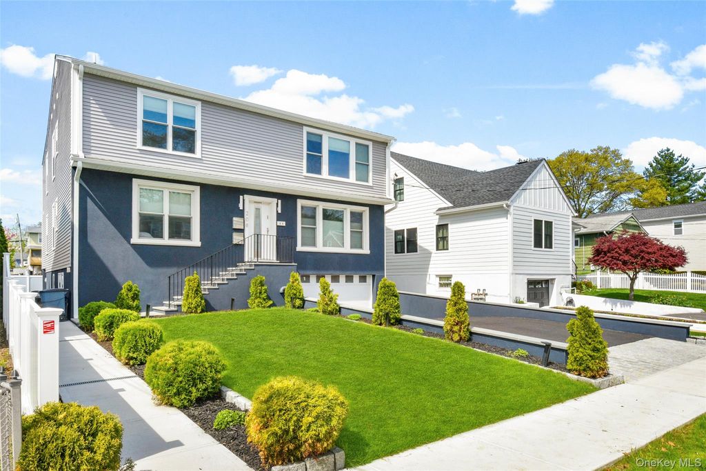 208 Florence Street, Mamaroneck, NY 10543