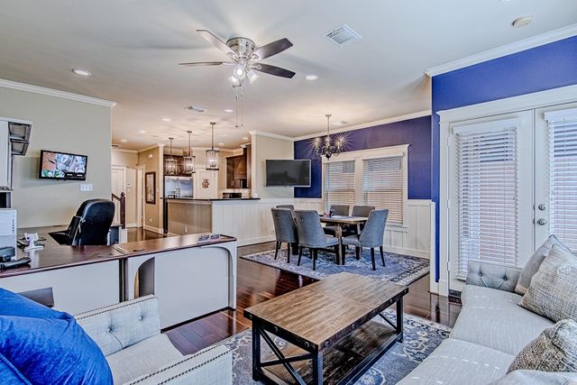 1425 Prince Street, Houston, TX 77008