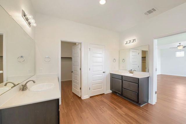 5817 Monmarte CV, Austin, TX 78744