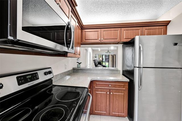 1901 Congressional Way 1901, Deerfield Beach, FL 33442