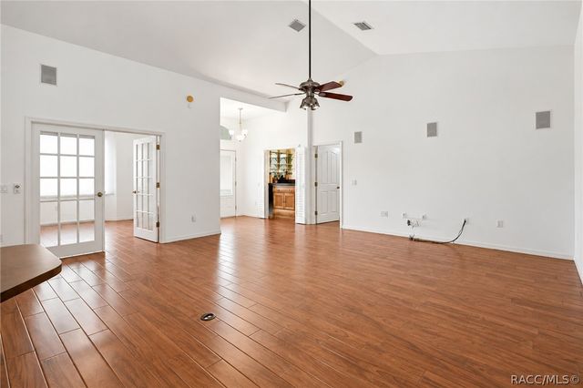 7414 W Pinebrook Street, Crystal River, FL 34429