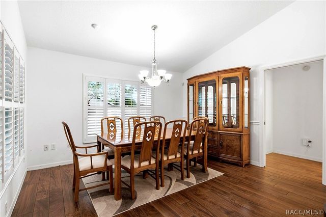 7414 W Pinebrook Street, Crystal River, FL 34429