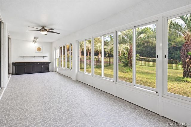 7414 W Pinebrook Street, Crystal River, FL 34429