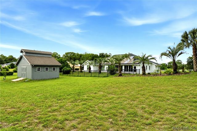 7414 W Pinebrook Street, Crystal River, FL 34429