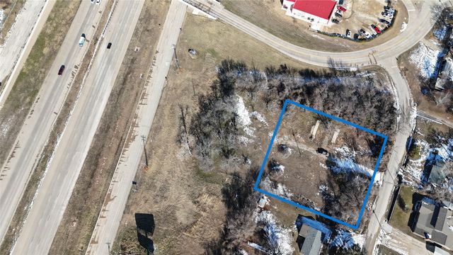 465 Wilshire Avenue 2, Azle, TX 76020