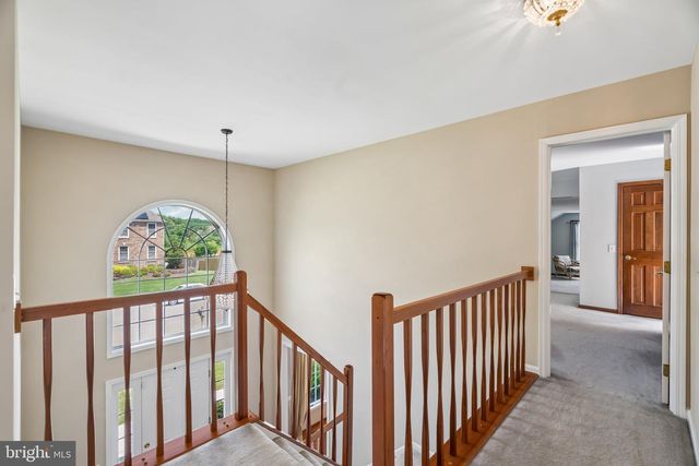 25 PERIWINKLE DR, Mount Laurel, NJ 08054