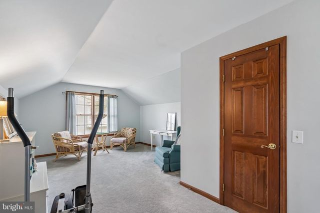 25 PERIWINKLE DR, Mount Laurel, NJ 08054