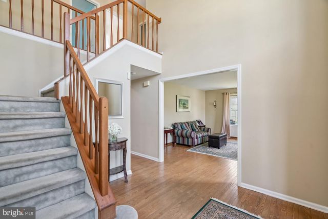 25 PERIWINKLE DR, Mount Laurel, NJ 08054
