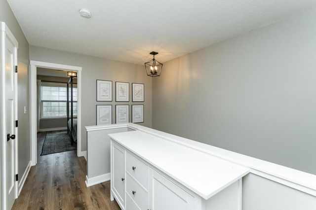 1411 Century Point Lane NE, Rochester, MN 55906