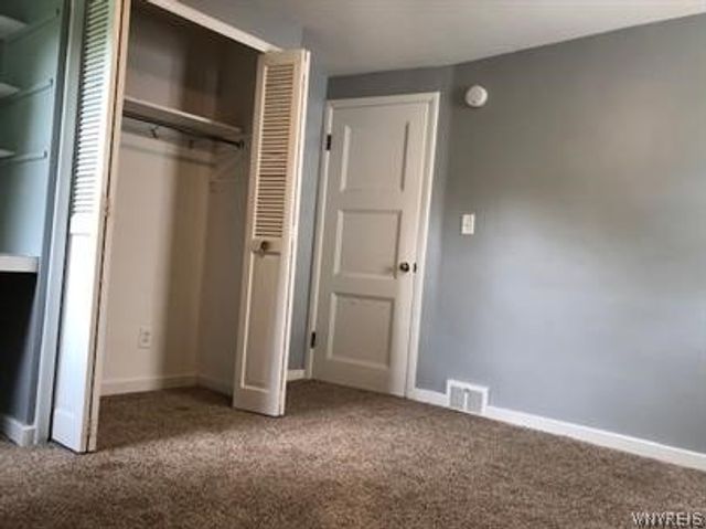 405 Grover Cleveland Highway, Amherst, NY 14226