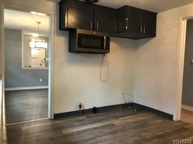 405 Grover Cleveland Highway, Amherst, NY 14226