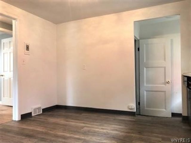 405 Grover Cleveland Highway, Amherst, NY 14226