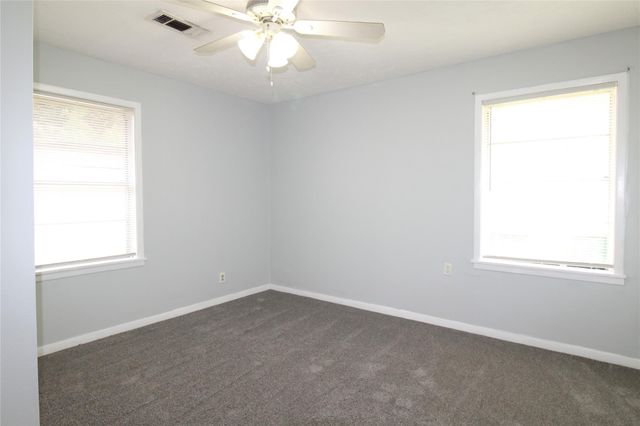 402 Chandler Drive, Baytown, TX 77521