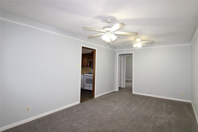 402 Chandler Drive, Baytown, TX 77521