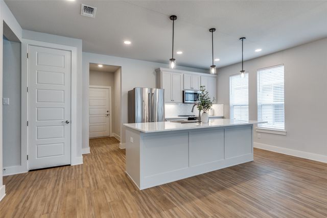 9521 Thorncrown Lane, Fort Worth, TX 76179