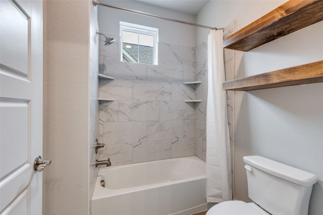 9521 Thorncrown Lane, Fort Worth, TX 76179