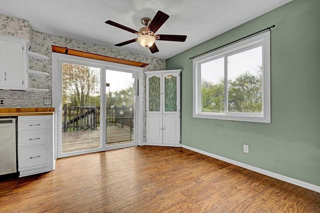 39333 Everett Avenue, North Branch, MN 55056