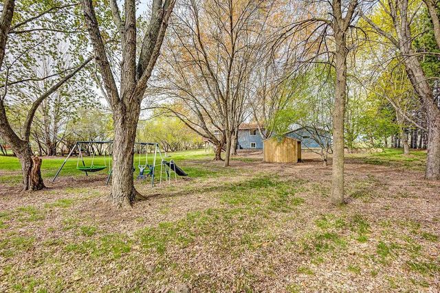 39333 Everett Avenue, North Branch, MN 55056