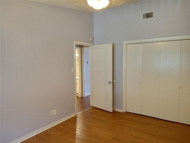 606 W 51 ST 103, Austin, TX 78751