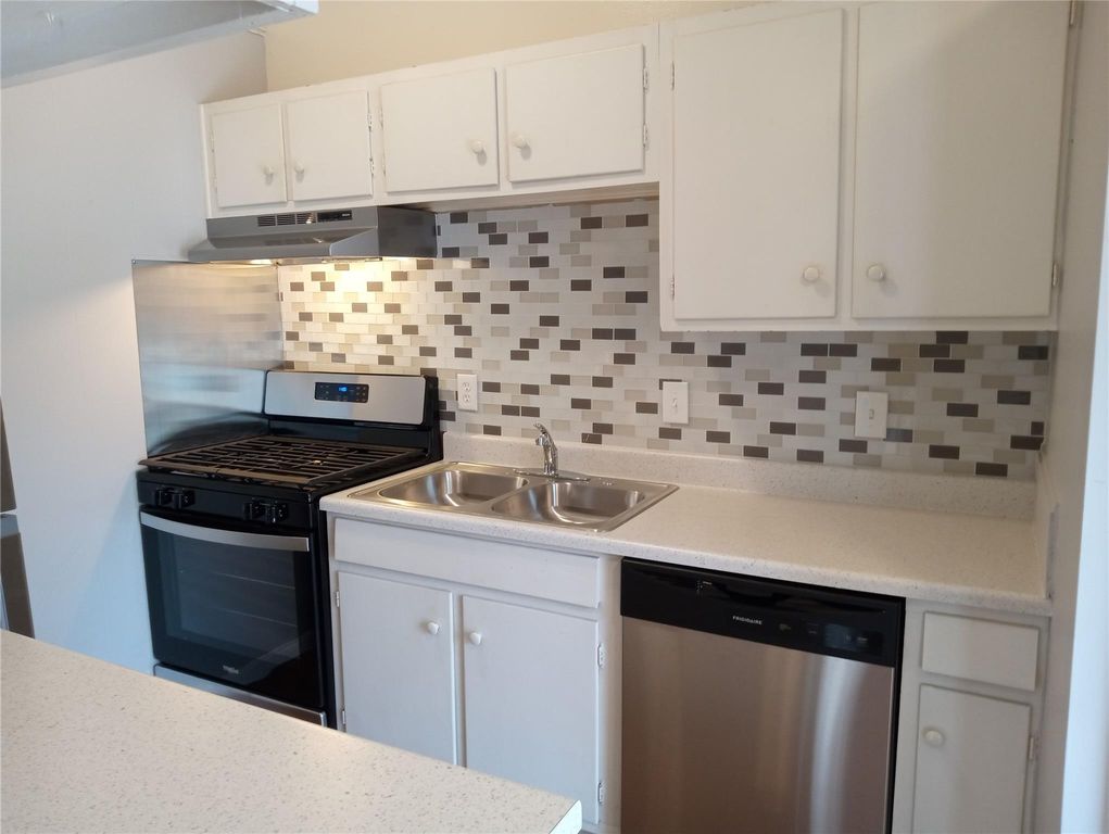 606 W 51 ST 103, Austin, TX 78751