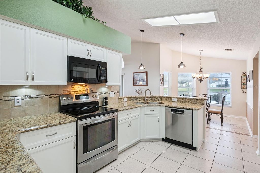 Image 14 of property listing at 3828 BROOKMYRA DRIVE, Orlando, FL 32837