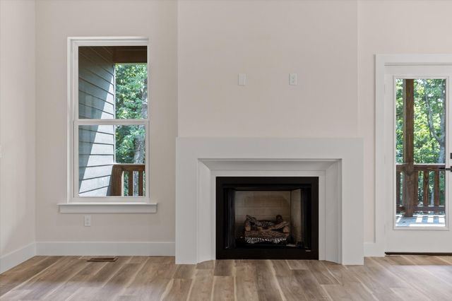 6314 Shirley Pond Road, Harrison, TN 37341