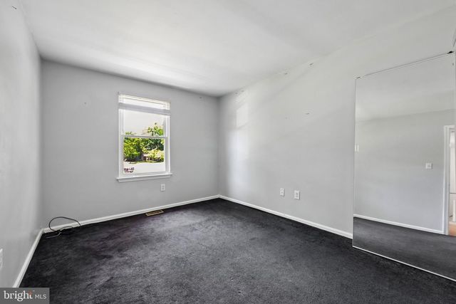 205 BRECKENRIDGE DR, Sicklerville, NJ 08081