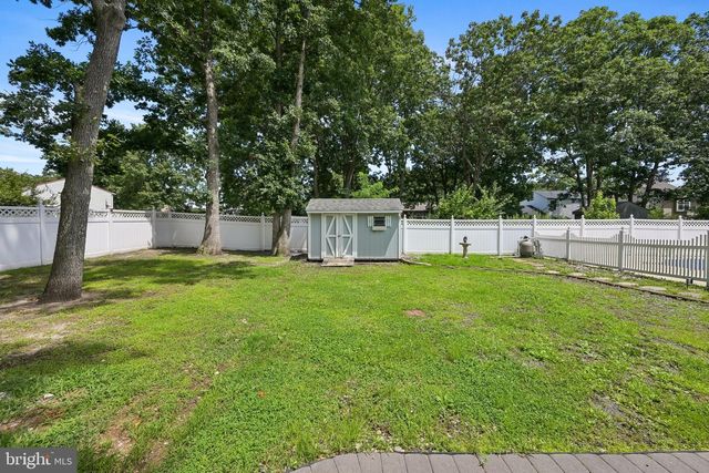 205 BRECKENRIDGE DR, Sicklerville, NJ 08081