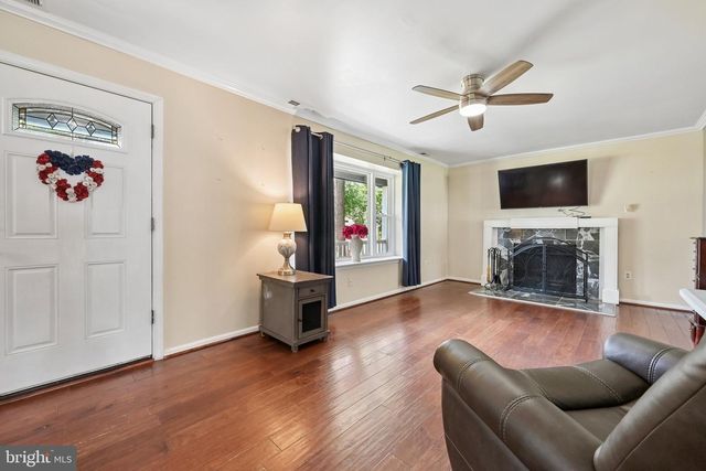205 BRECKENRIDGE DR, Sicklerville, NJ 08081