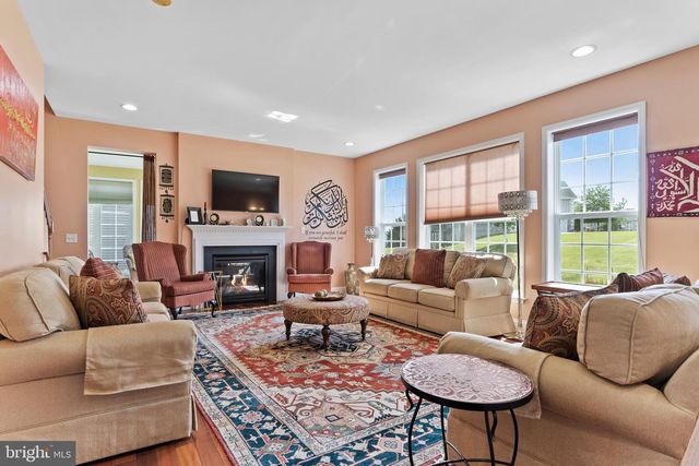 6 BELLA VISTA DRIVE, Mechanicsburg, PA 17050